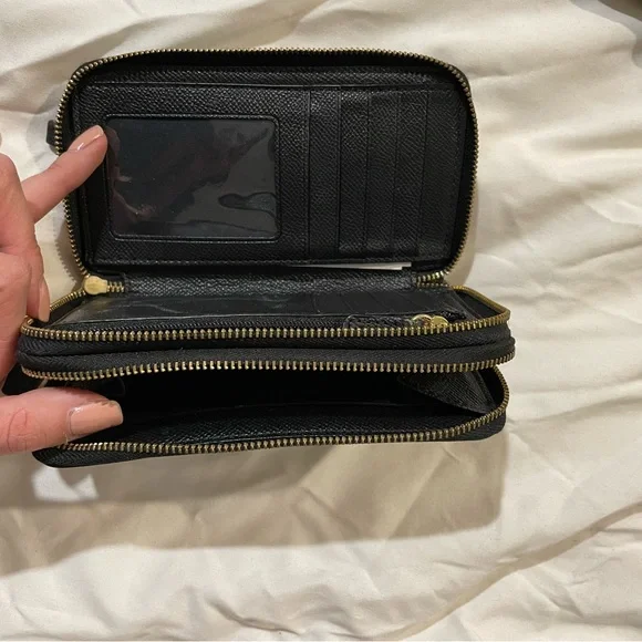 Coach Wallet - Picture 2 of 2